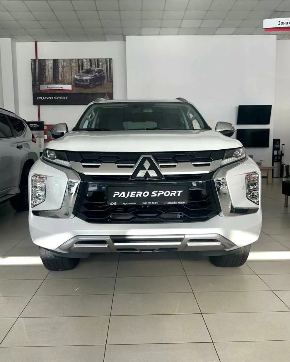 PAJERO SPORT 3.0 AT 4WD ULTIMATE 2024