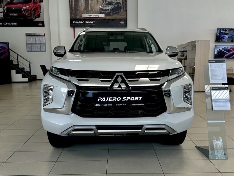 PAJERO SPORT 3.0 8AT 4WD ULTIMATE 2026