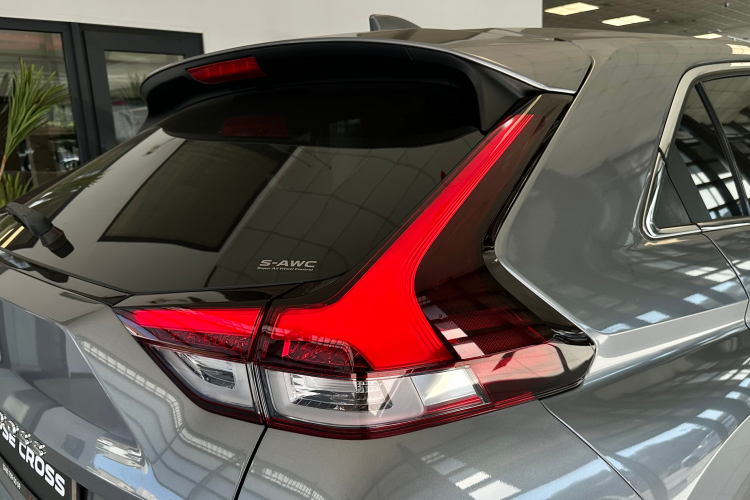 Mitsubishi ECLIPSE CROSS 2025 INVITE 1.5 CVT 4WD EURO6