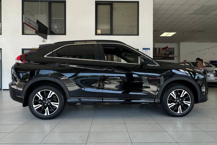 Mitsubishi ECLIPSE CROSS 2025 ULTIMATE 1.5 CVT 4WD EURO6