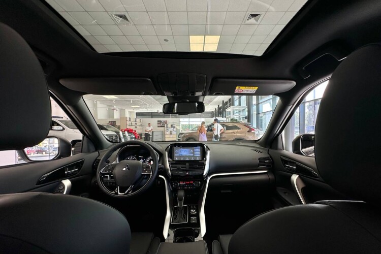 Mitsubishi ECLIPSE CROSS 2025 ULTIMATE 1.5 CVT 4WD EURO6
