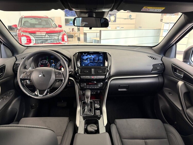 MITSUBISHI ECLIPSE CROSS INSTYLE 1.5 CVT 4WD