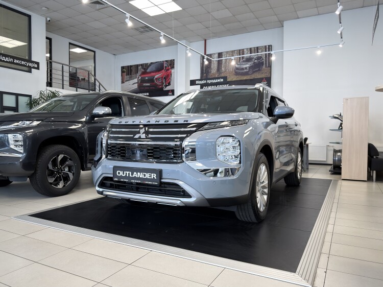 MITSUBISHI OULANDER INTENSE 2.5 CVT 4WD