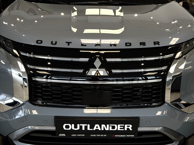 MITSUBISHI OULANDER INTENSE 2.5 CVT 4WD