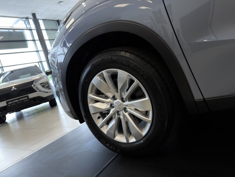MITSUBISHI OULANDER INTENSE 2.5 CVT 4WD