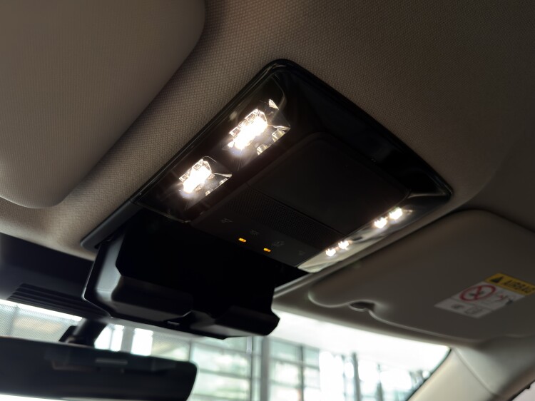 MITSUBISHI OULANDER INTENSE 2.5 CVT 4WD