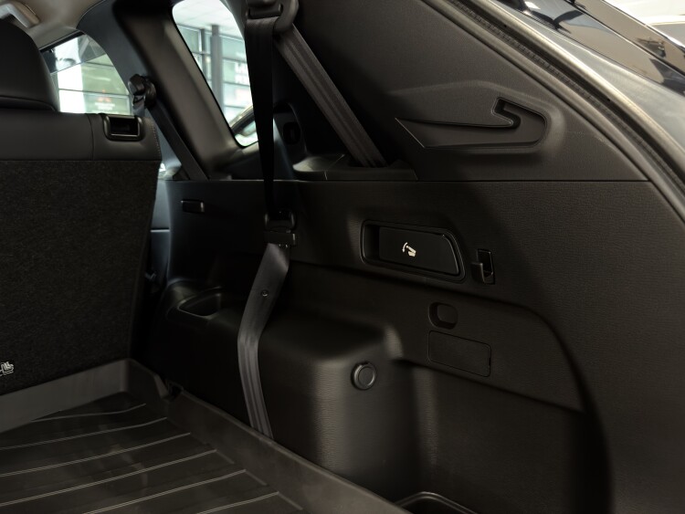 MITSUBISHI OULANDER INTENSE 2.5 CVT 4WD