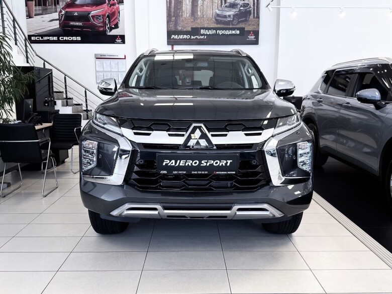 MITSUBISHI PAJERO SPORT ULTIMATE 3.0V6 8AT 4WD