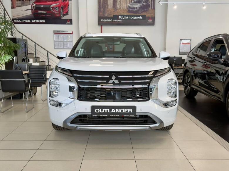 MITSUBISHI OULANDER ULTIMATE 2.5 CVT 4WD